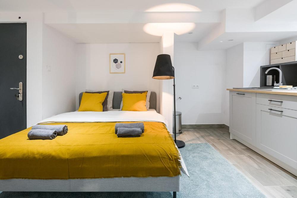 Cosy Apartment In Perfect Location Краков Экстерьер фото